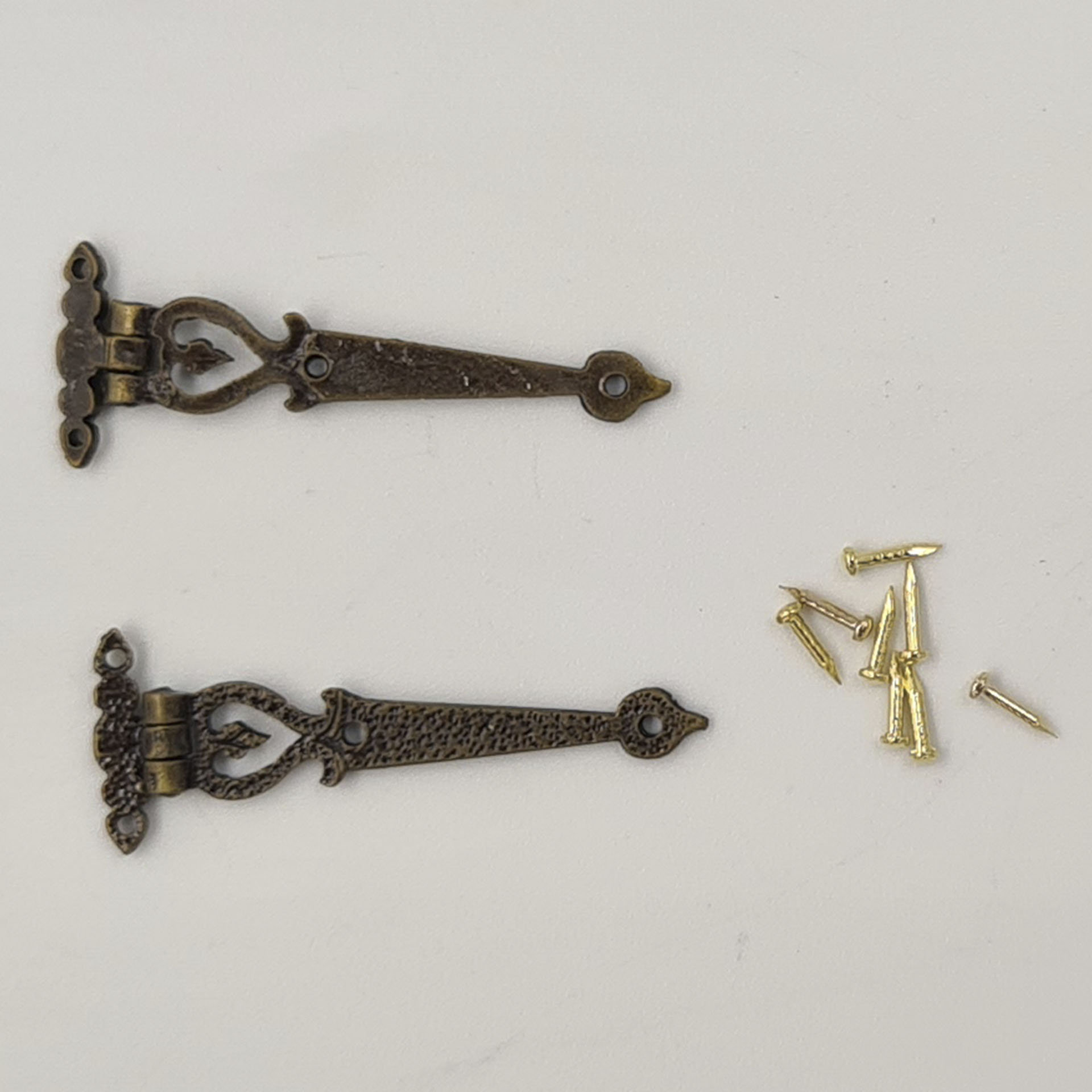 Bewegliche Scharniere 2 Stk. mit Nägeln zum Krippenbau