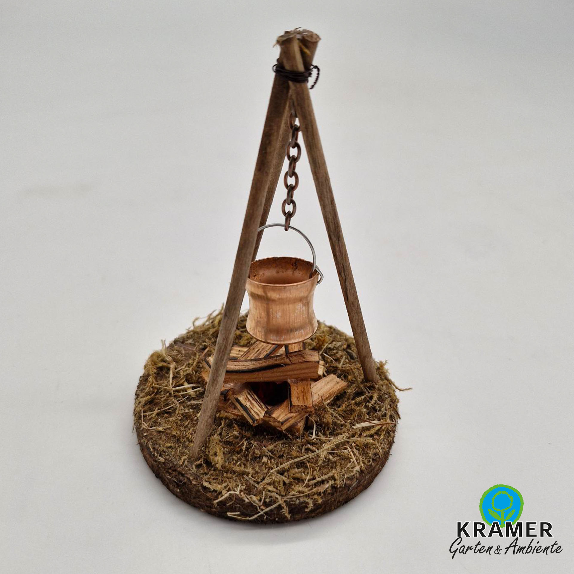 Lagerfeuer mit Kessel, Flacker-LED mit Batterie