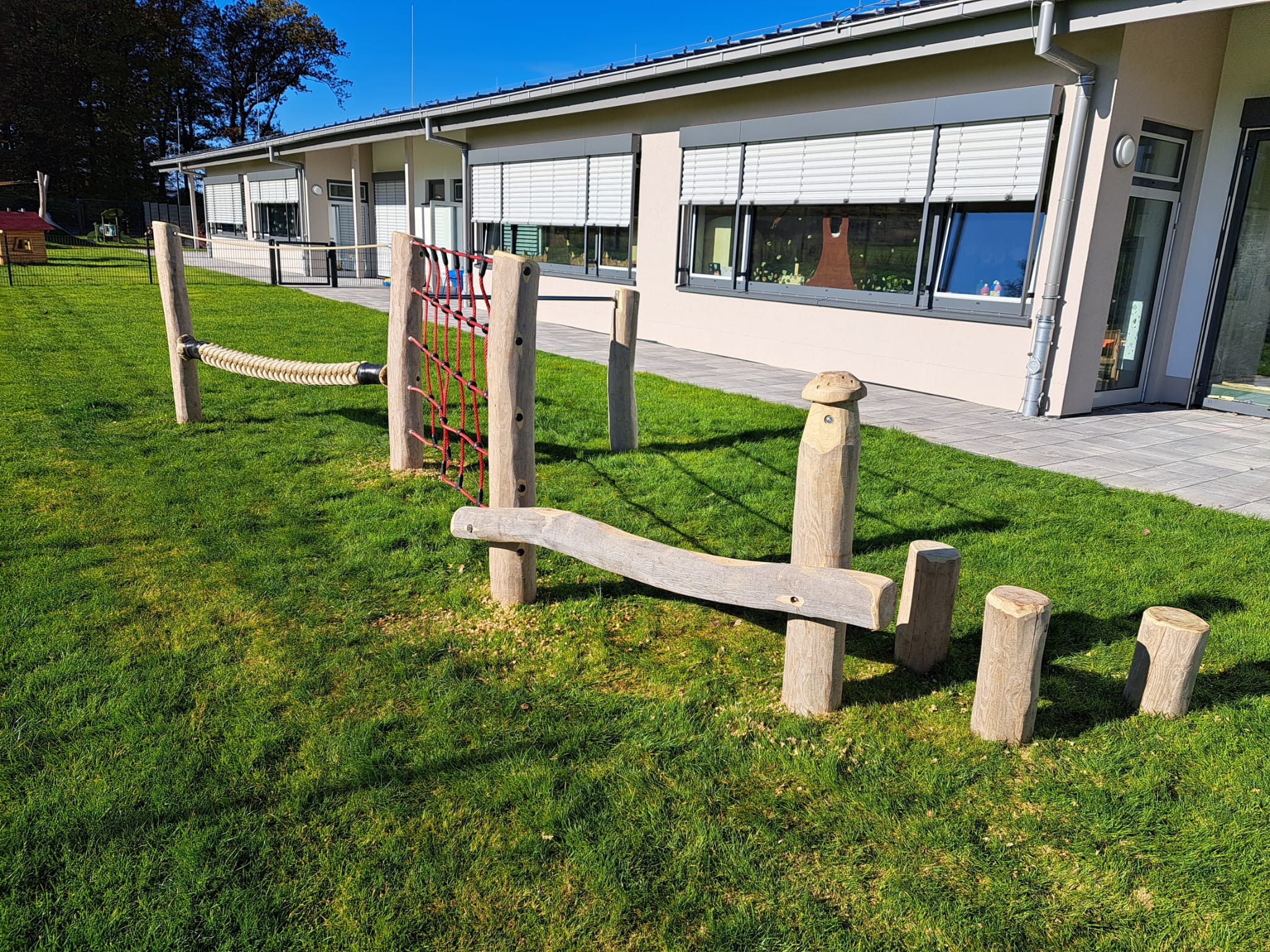 Spielgeräte aus Robinienholz