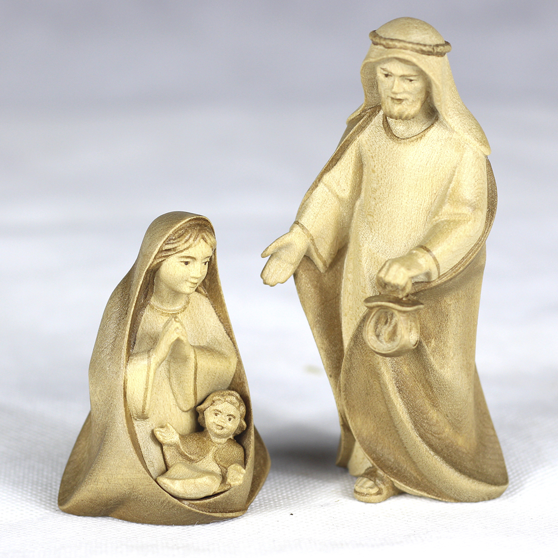 Maria mit Jesus im Schoß und Josef passend zur Komet Krippe