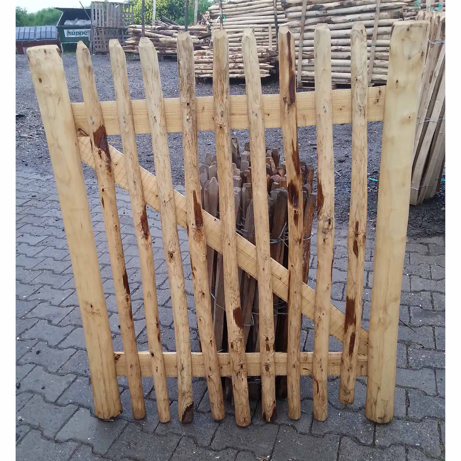 Holzzaun, Lattenzaun, Holzlatten, Gartenzaun, Sichtschutz