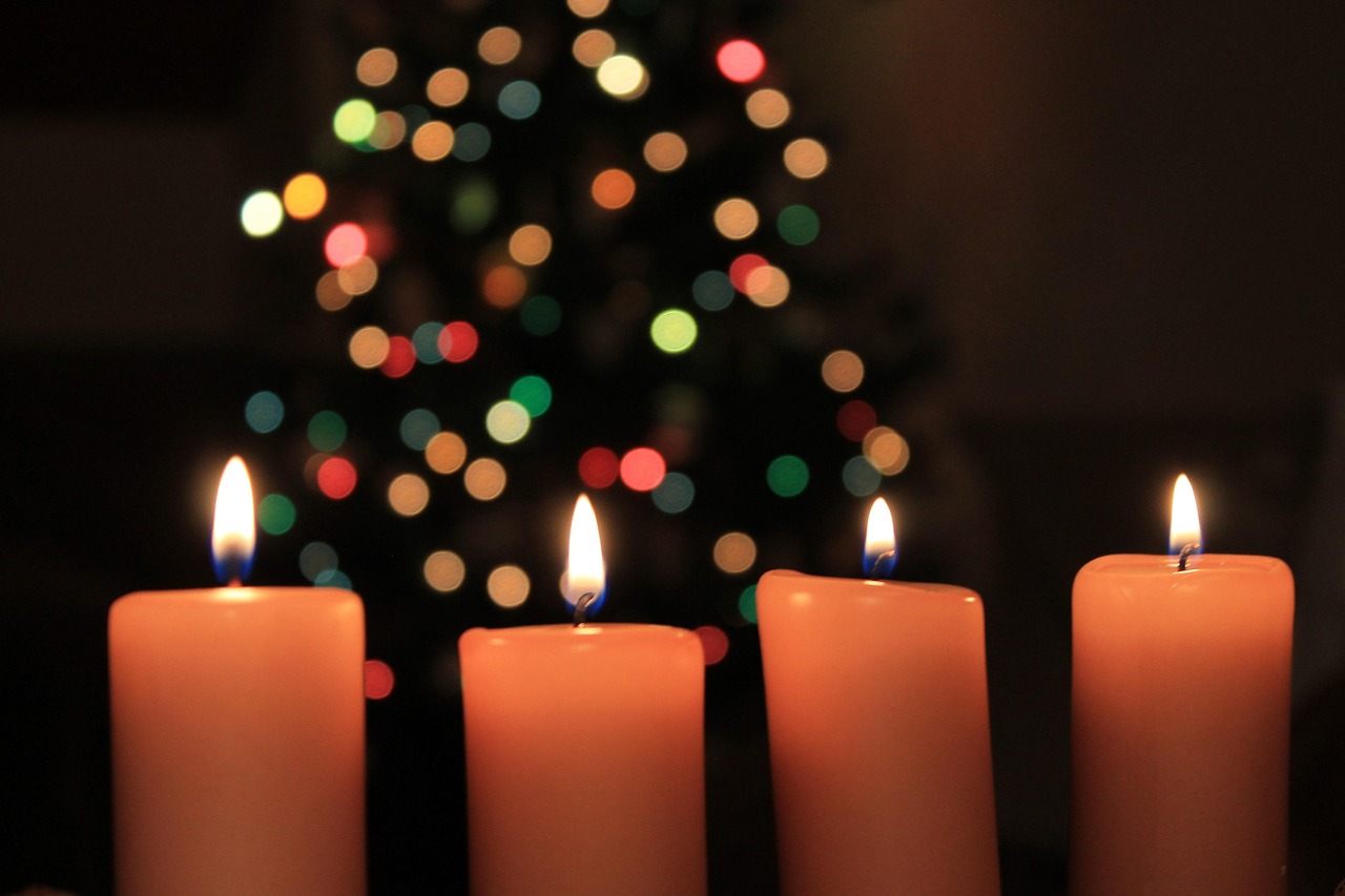Der Adventskranz Kerze