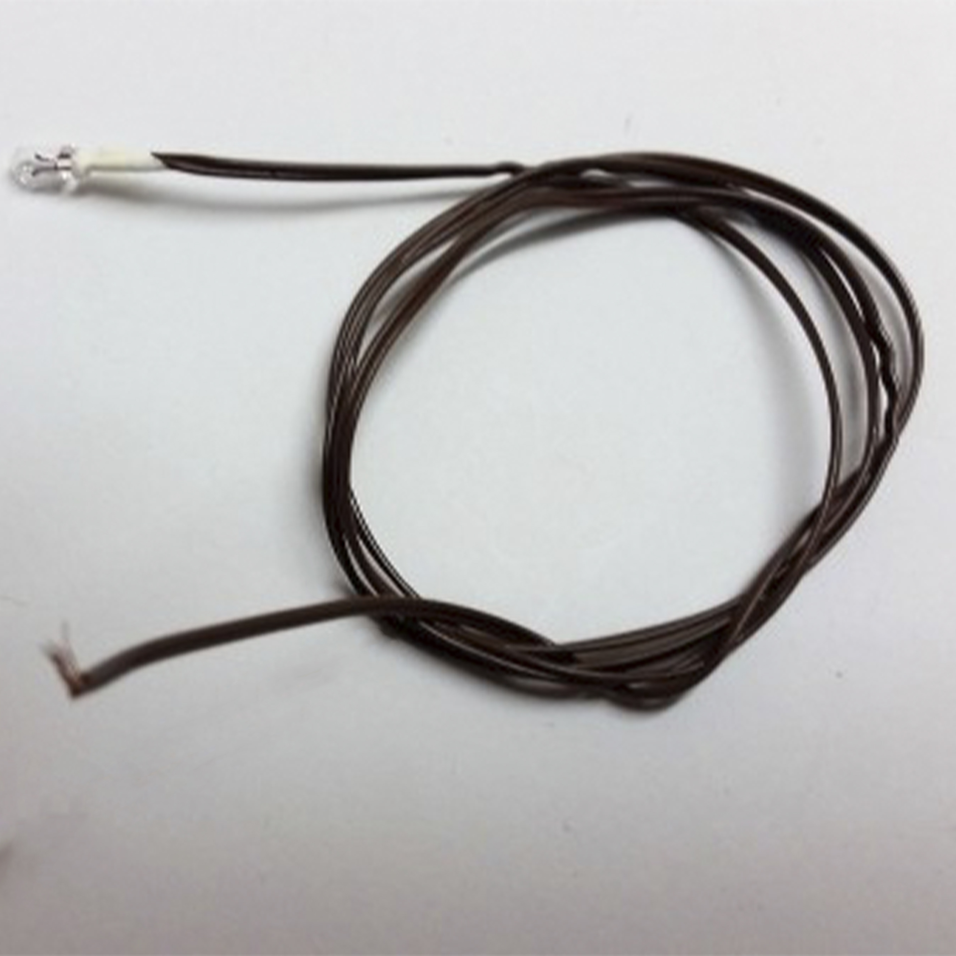 Ersatzbirnchen T3/4 weiß Ersatzbirnchen weiß mit gewickeltem Kabel