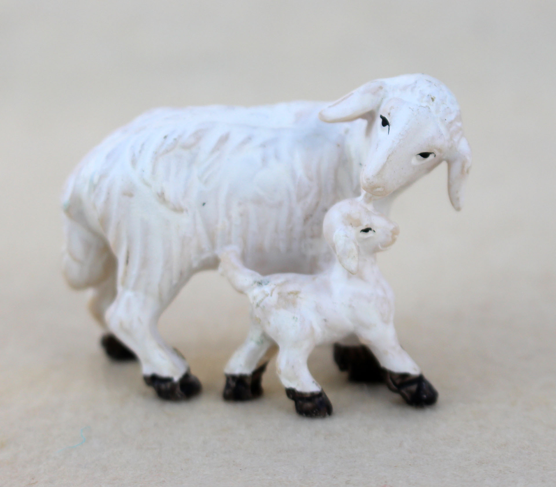 Schaf mit Lamm, Höhe 4,5cm