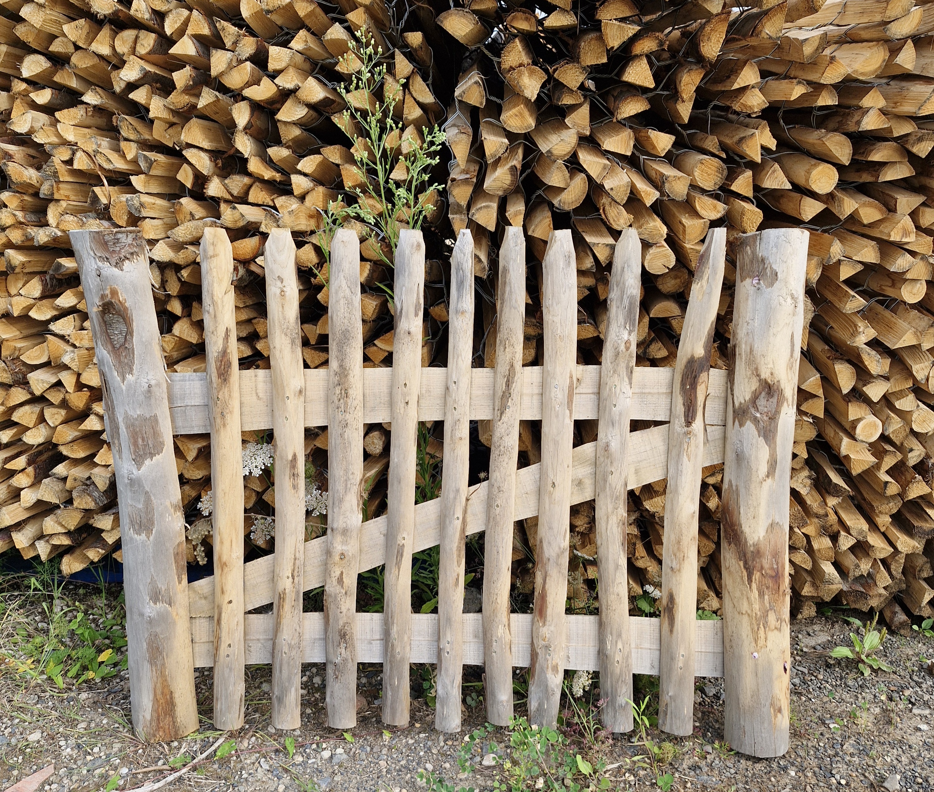 Holztor aus Einzelstaketen