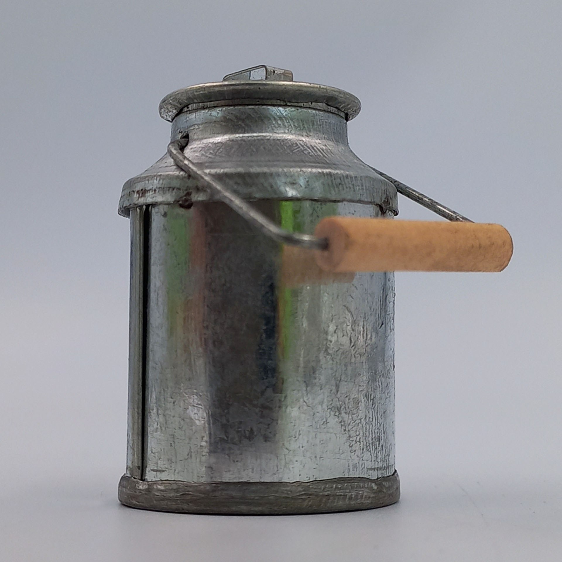 verzinkte Milchkanne mit Henkel und deckel, 5cm hoch