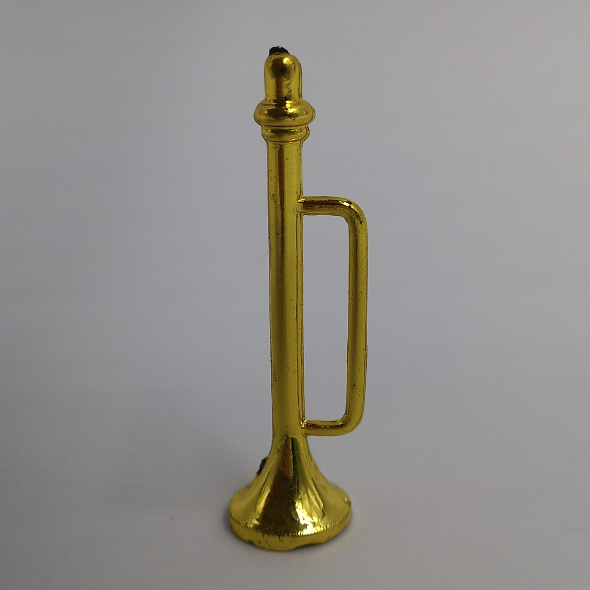 Gold-Fanfare-2