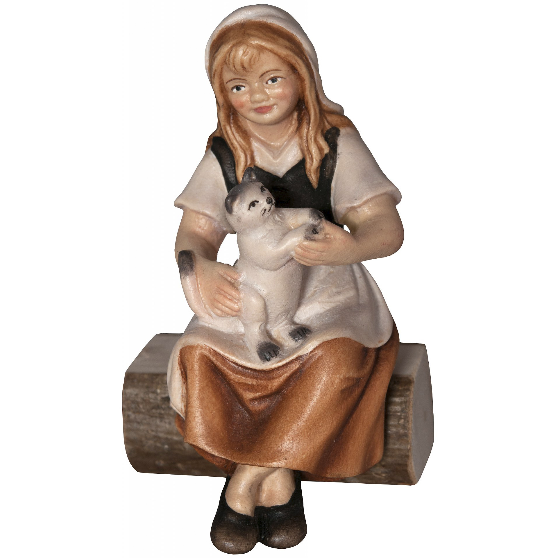 Mädchen mit Katze auf Baumstamm sitzend